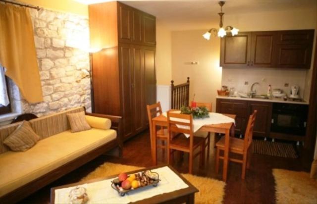 Meterizi Guesthouse Varvitsa Экстерьер фото