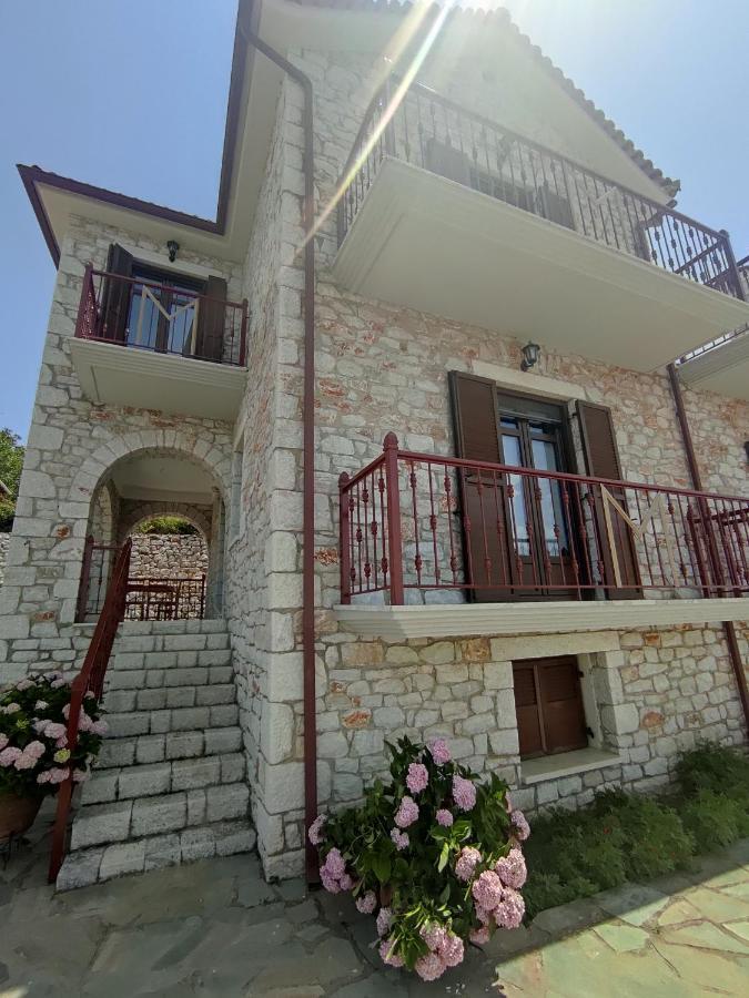 Meterizi Guesthouse Varvitsa Экстерьер фото