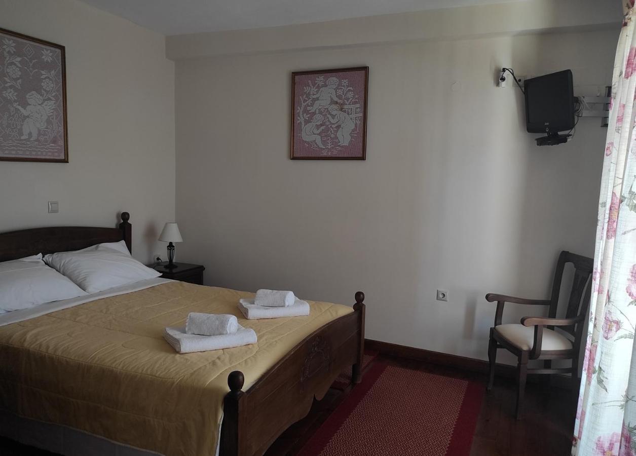 Meterizi Guesthouse Varvitsa Экстерьер фото